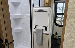 Mini & Mighty 'Sophia' Bunkhouse Grand Design 16BL