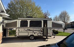 2014 Forest River Rockwood w/Heat, AC, and Toilet!