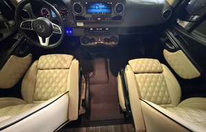 Luxury Off-Grid Sprinter Ultimate Freedom/Comfort