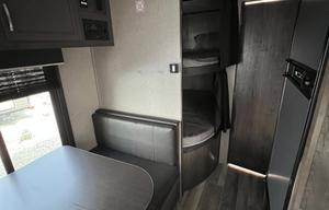 2021 Jayco Jay Flight SLX 8 264BH RV rental photo 2