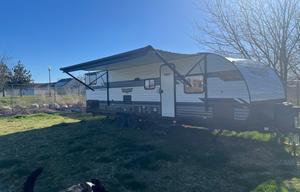 Big Family Friendly Trailer - Wildwood Bunkhouse