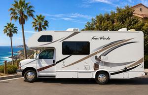 2018 FOUR WINDS 22E with STANARD DL