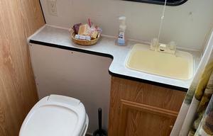 2004 CARSON RV Sport Fun Runner