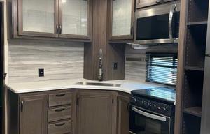 2021 Winnebago Industries Towables Voyage 3033BH RV rental photo 12