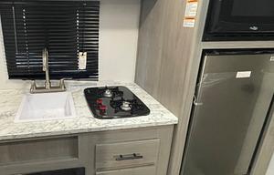 2024 Coleman Lantern TL Travel TL RV rental photo 4
