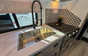 S-13 Luxury Medium Class C - Sunseeker 3010