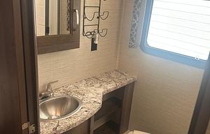 2019 Jayco Redhawk 31XL RV rental photo 12
