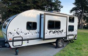 Frog Pod II**We Tow & Set-Up**New Solar Package