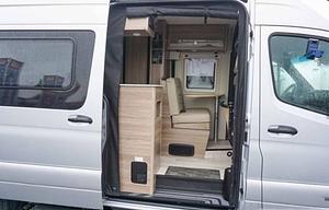 2020 Winnebago Boldt 70BL 4x4