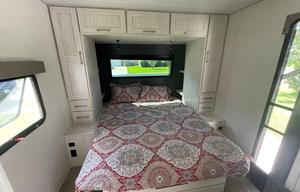 2024 Forest River RV Grand Surveyor 253RLS RV rental photo 24