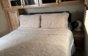 2017 Forest River RV Rockwood Signature Ultra Lite 8280WS RV rental photo 9