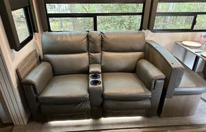 2021 KEYSTONE COUGAR 364BHL Fifth Wheel