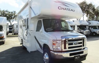 2025 Thor Chateau 22Z - Spacious Class C RV-GLG01