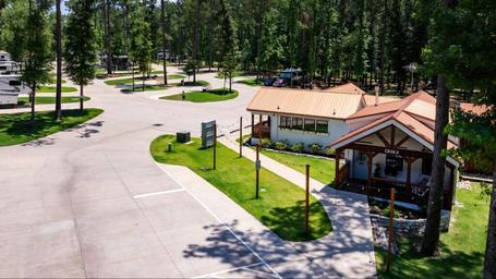 Woodland Creek RV Park