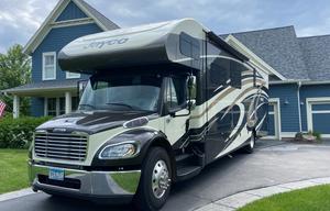 Jayco Seneca 37FS - Super C Class!