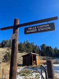 Forest Service sign saying Hells Canyon Ranger Station