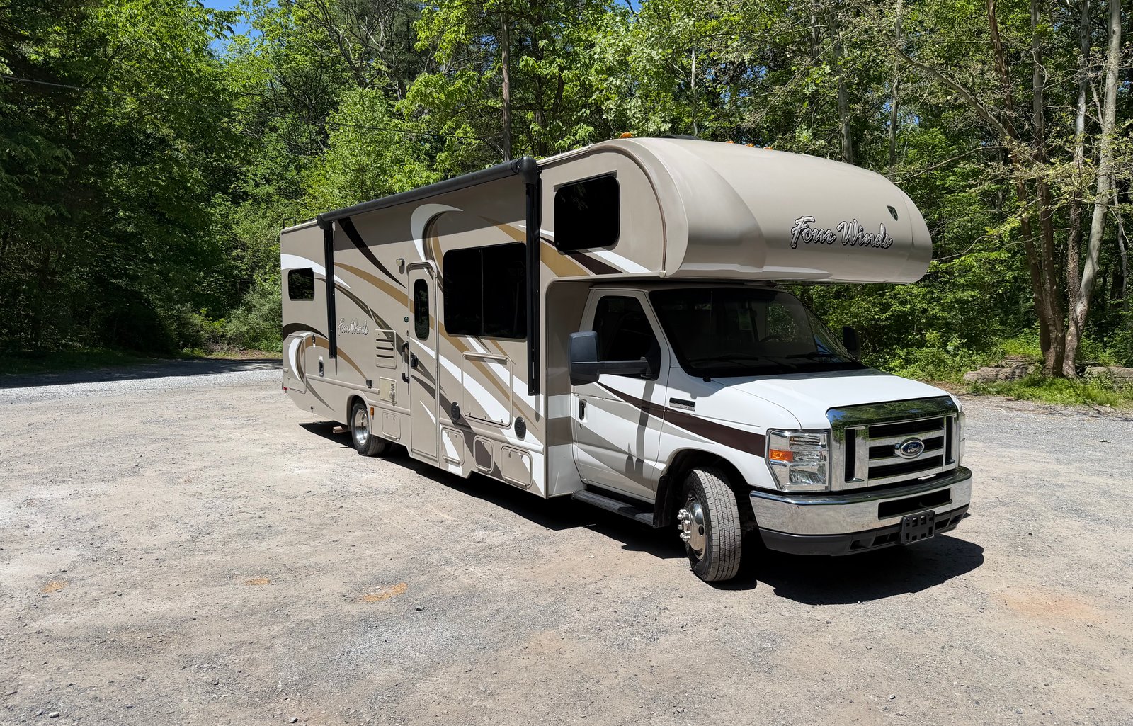 Thor Four Winds 31E – Ultimate Family & OffGrid RV