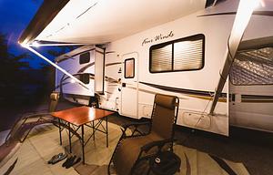 2013 C-Class Bunk House Great for Families