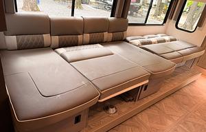 Dream Camper! Private King Master & Priv Bunkhouse