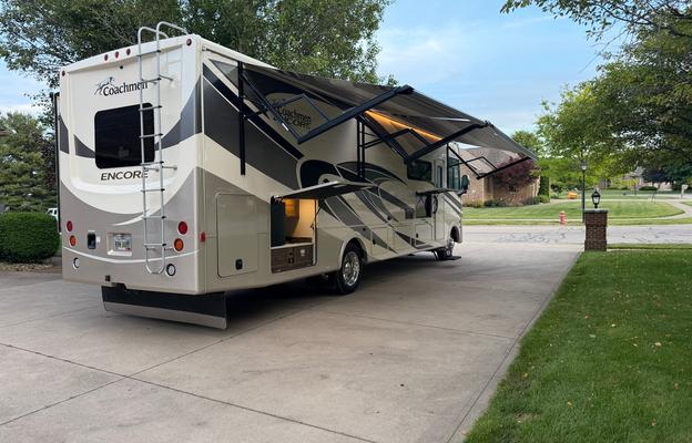2021 Coachmen RV Encore 325SS