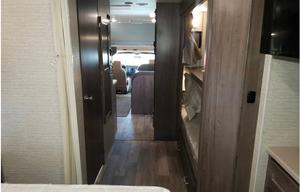 2020 Winnebago Minnie Winnie 31H
