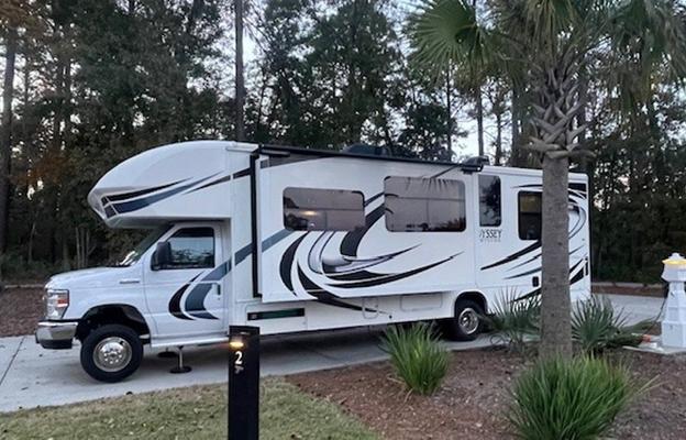2020 Entegra Odyssey 32' Near Ohio Parks