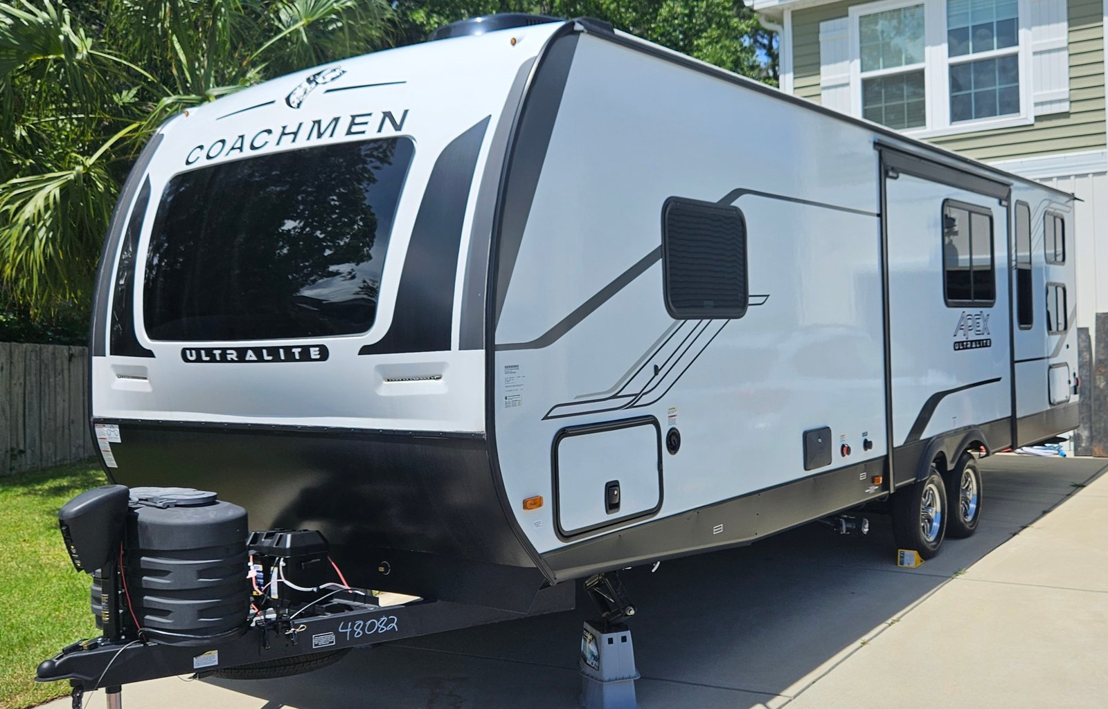 2025 Coachmen RV Apex Ultra-Lite 266BHS - "Trey"