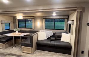 2021 Coachman Catalina Family Traveler!
