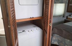 Bruce and Joy's Cozy Cruiser, Allegro Bay Pusher