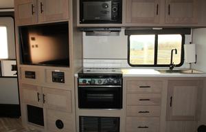 Family friendly N Idaho Rental with double bunks!