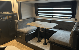 2021 Forest River RV Cherokee Grey Wolf 27RR RV rental photo 11