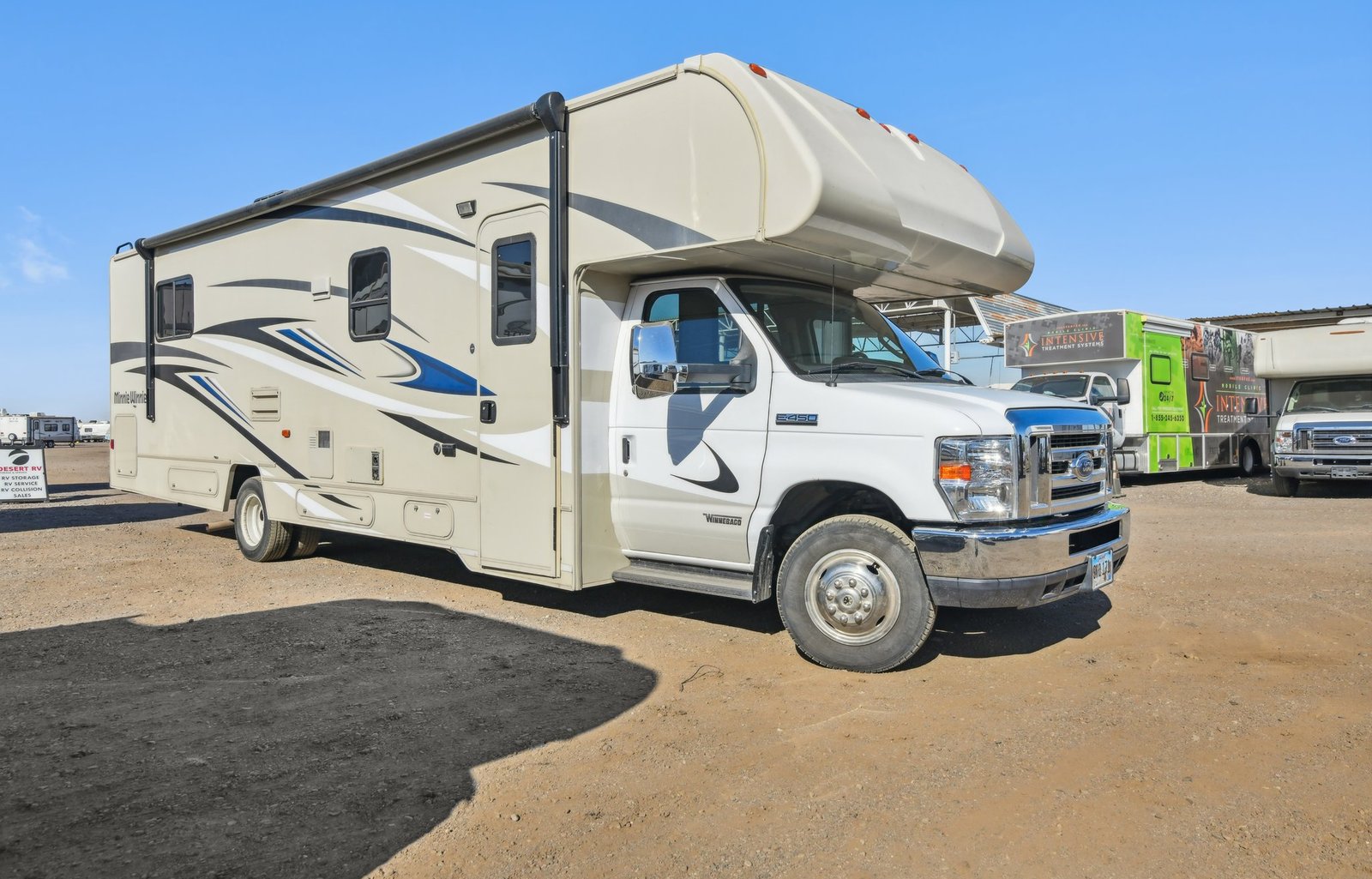 2020 Minnie Winnie 31K: Spacious w/ Flex Miles