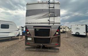 A-5 Luxury 41',King Bed, 1.5 Bath, Diesel- Sleep 7