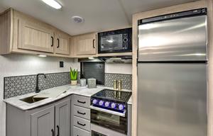 Family-friendly and spacious camper.
