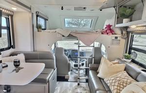 2023 Quantum LF31 Bunkhouse, Dual AC's+Solar (AZ)