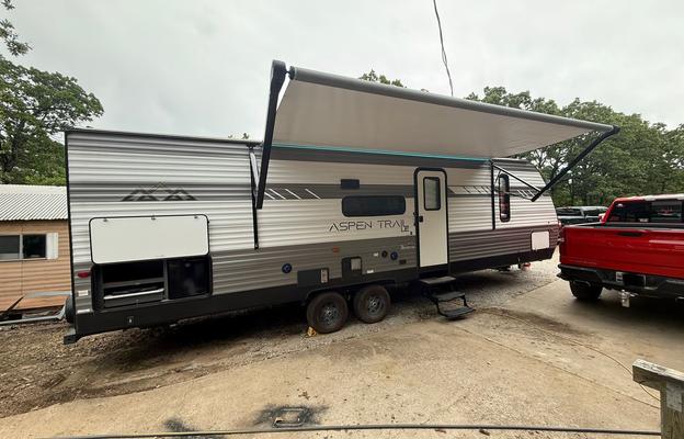 2022 Dutchmen RV Aspen Trail LE 29DB RV rental photo 1
