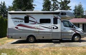 2018 Fleetwood RV Pulse 24B RV rental photo 4