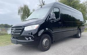 2022 Mercedes Sprinter 3500 Explorer BLACK PEARL