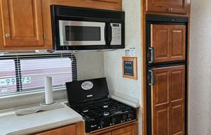 2005 Gulf Stream RV Sun Voyager - Gas 34B