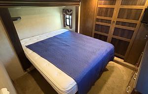 2017 Forest River RV Wildwood Heritage Glen 272RLIS RV rental photo 13