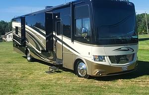 2016 Newmar Canyonstar, Adventure Ready