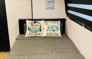 DELIVERY ONLY! 3-BUNK BEDROOM!Family Friendly!