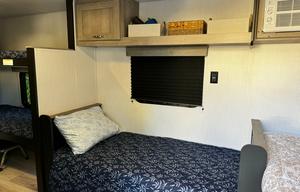 Clean & Comfy 2024 Avenir - Fully Stocked