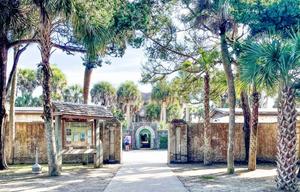 All-Inclusive Travel Trailer Getaway By The Marsh!