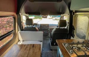 2022 Custom Built 4x4 Sprinter