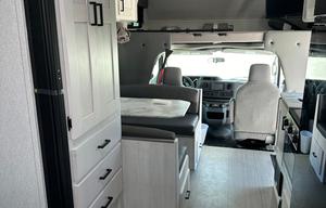 2024 EAST TO WEST Entrada 2200S RV rental photo 3