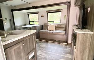 2020 Fully equipped, camping supplies