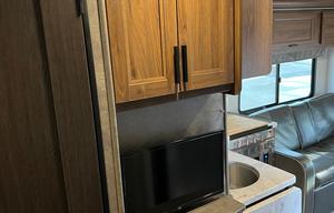 2020 Forest River Forester 32LE