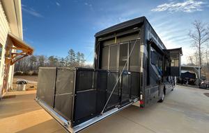 2023 Thor Motor Coach Outlaw 38MB
