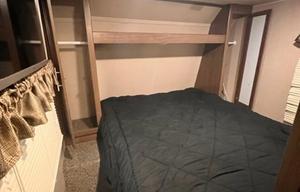 2020 Keystone Hideout 290LHS Sleeps 9